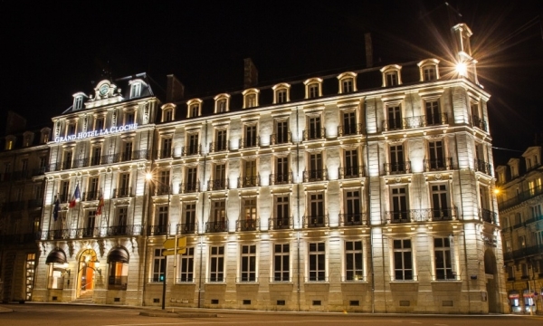 Facade grand Hotel la cloche  dijon